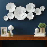Beautiful lily-inspired floral wall art design